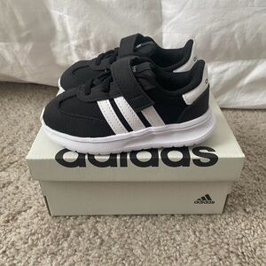 Adidas Toddler Kids Black and White Sneakers